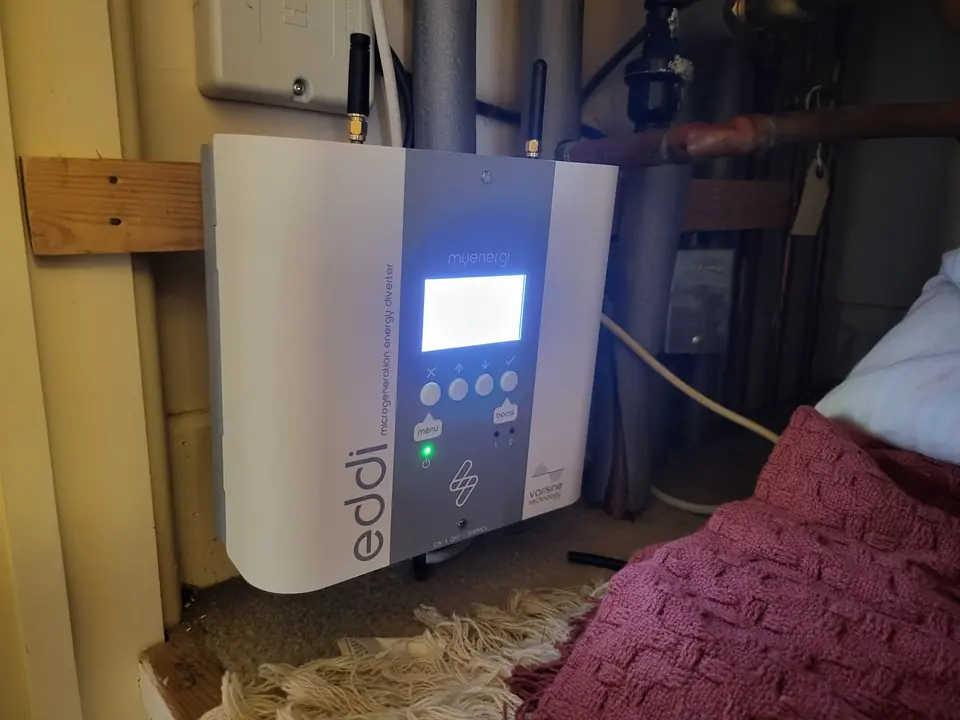A myenergi eddi solar hot-water diverter installation.